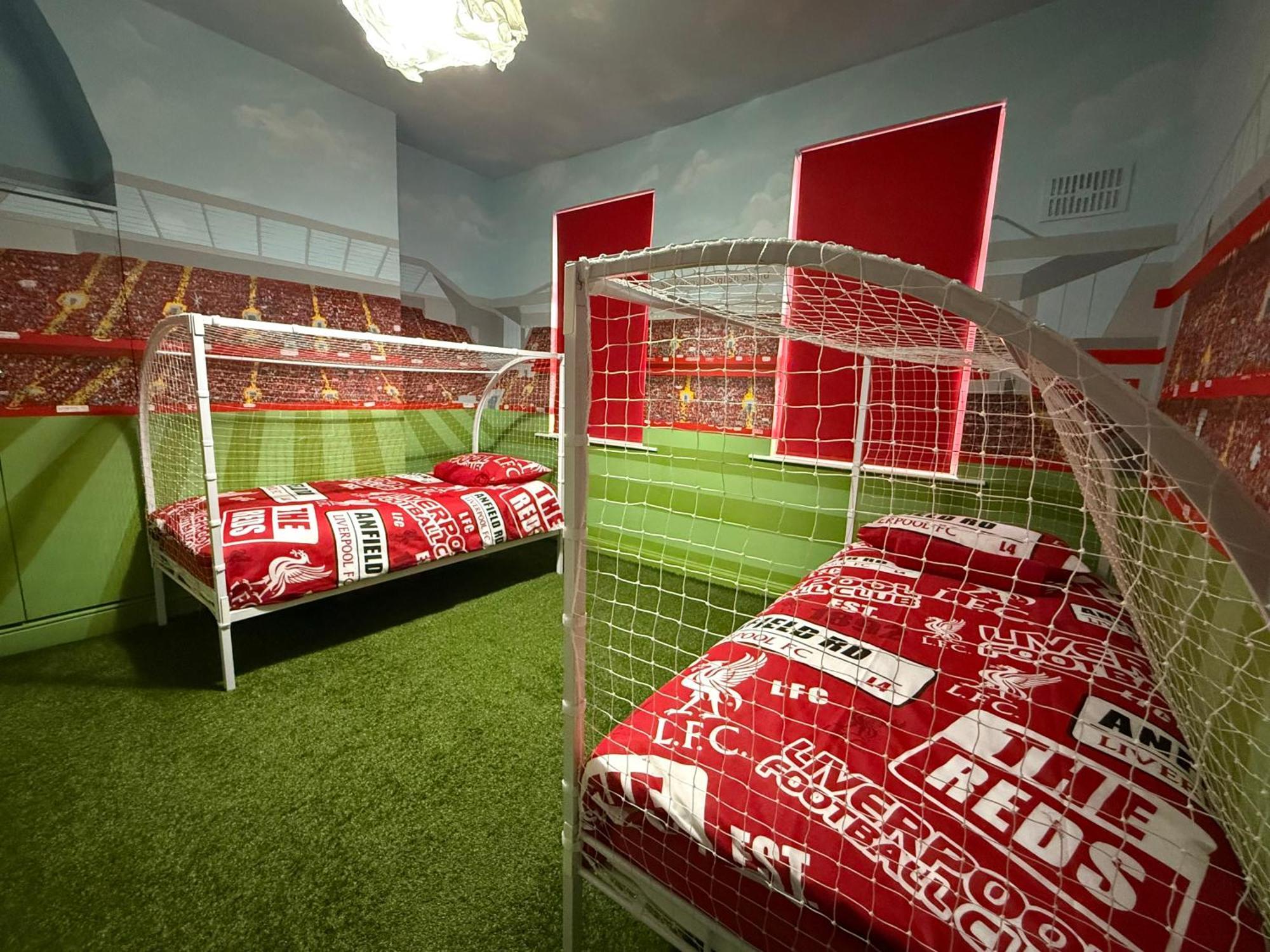Anfield Abode - Entire Lfc Themed House Villa Liverpool Exterior photo